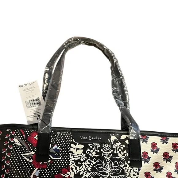 Vera Bradley Small Everyday Tote in Perennials Patchwork. Brand New with Tags - Picture 2 of 10